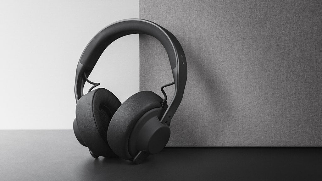 HEADPHONES