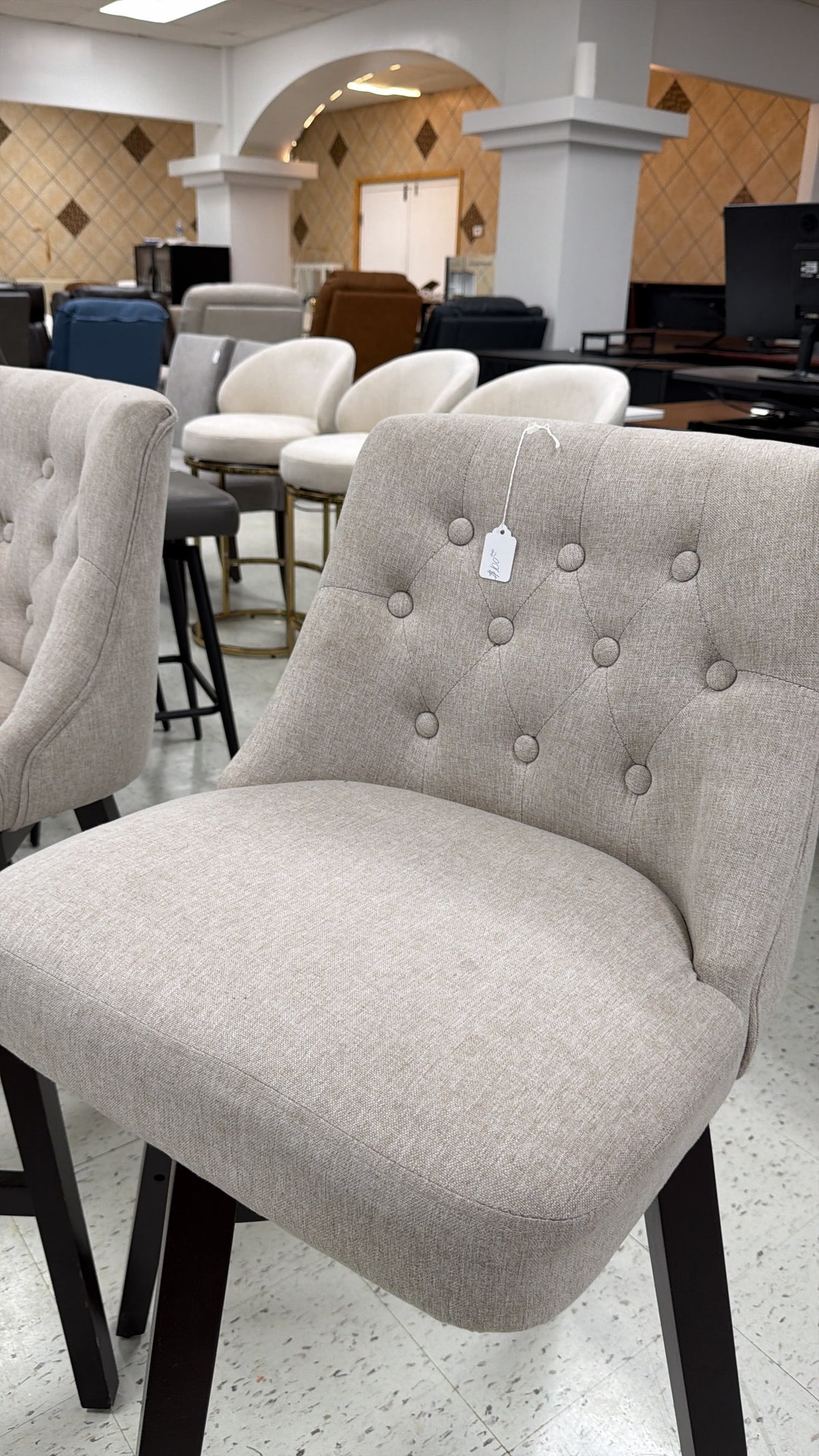 Elegant Beige Tufted Dining Chair