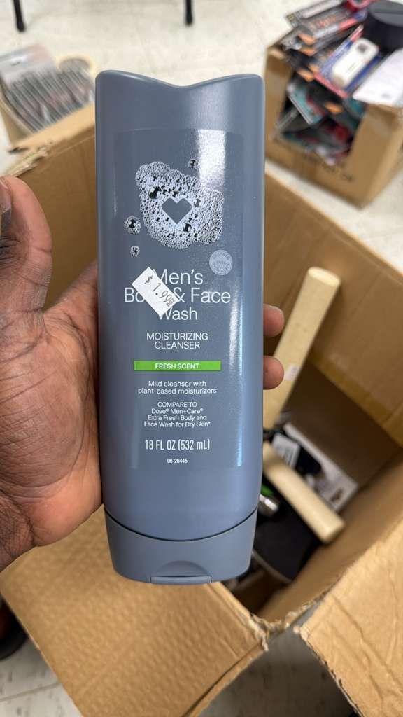 Moisturizing Men's Body and Face Wash